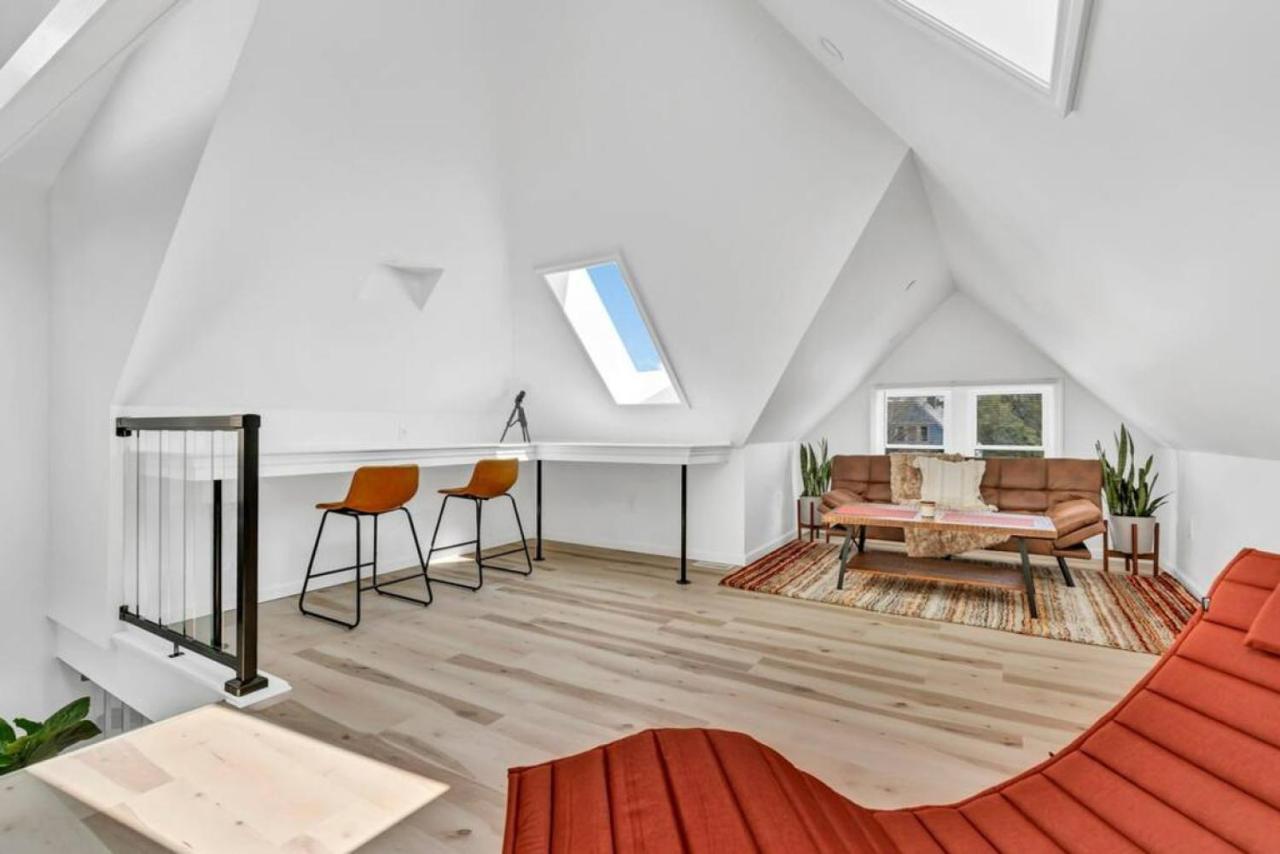 Cool Urban Downtown Loft Buffalo